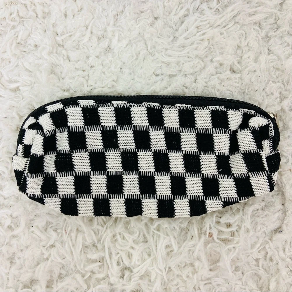 Unbranded Black and White knit Checkered pencil pouch